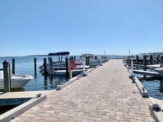 811 S Emerald Drive, Key Largo, FL 33037 Photo