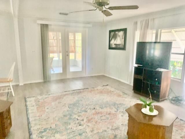 811 S Emerald Drive, Key Largo, FL 33037 Photo