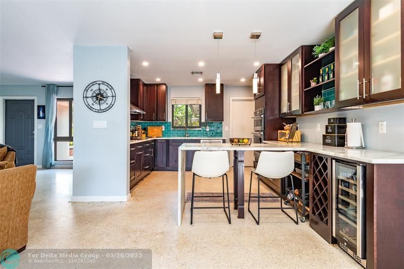 2113 NE 62nd Street, Fort Lauderdale, FL 33308 Photo