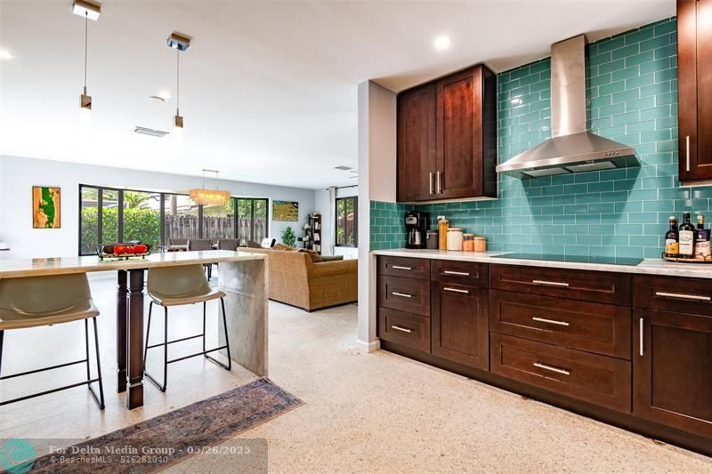 2113 NE 62nd Street, Fort Lauderdale, FL 33308 Photo