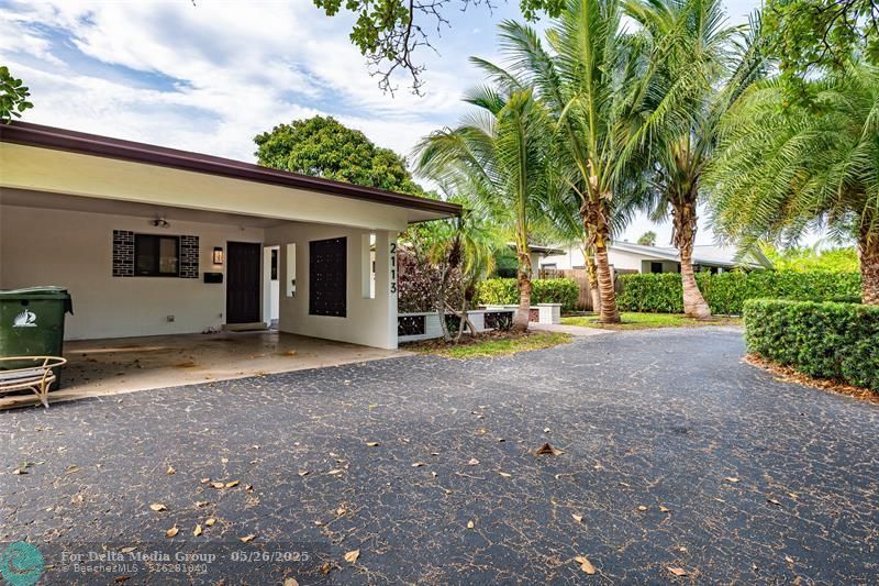 2113 NE 62nd Street, Fort Lauderdale, FL 33308 Photo