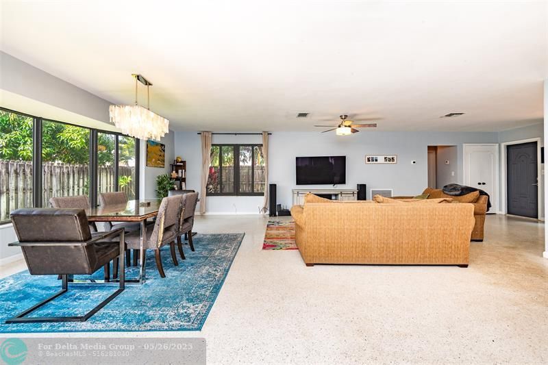 2113 NE 62nd Street, Fort Lauderdale, FL 33308 Photo