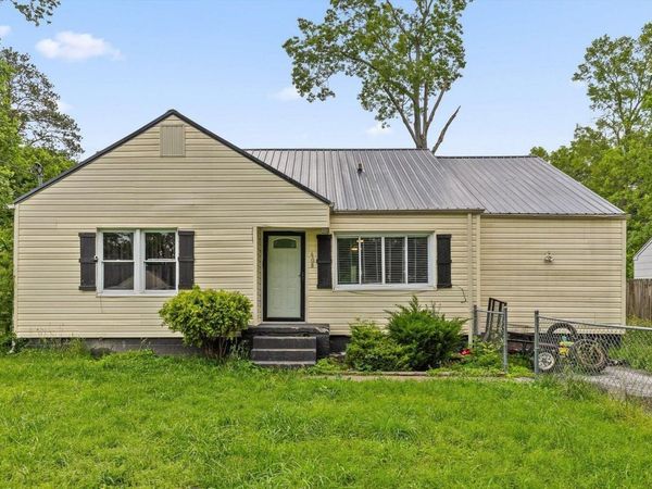 608 Parkview Drive, Chattanooga, TN 37411
