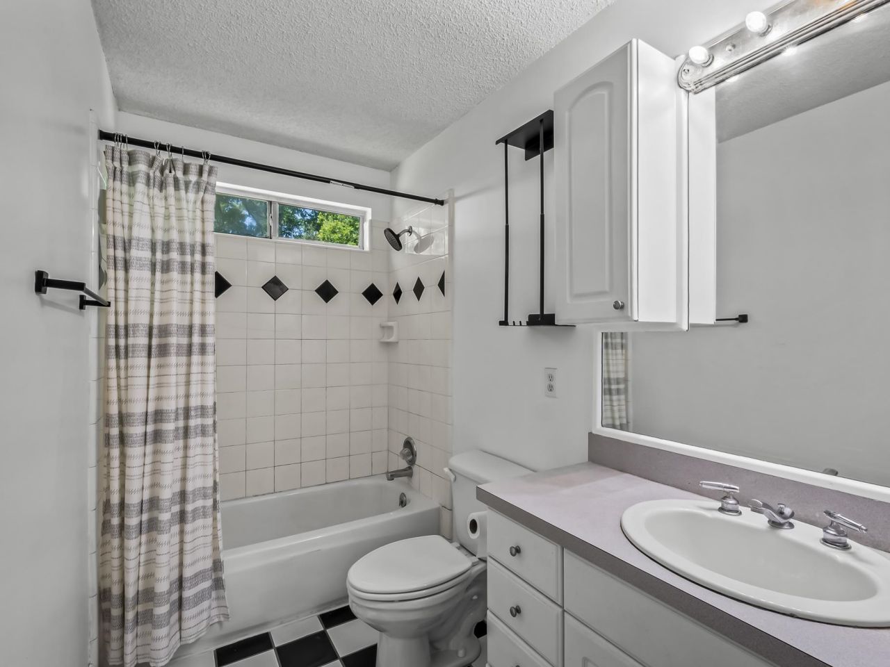 734 Port Leon Drive, Saint Marks, FL 32355 Photo