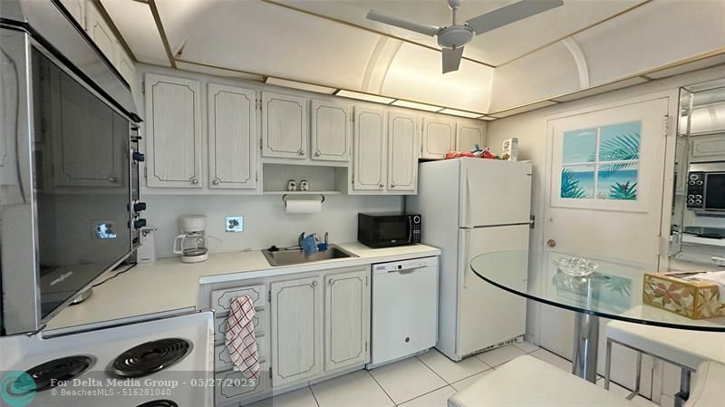 5100 Dupont Boulevard, Unit 11N, Fort Lauderdale, FL 33308 Photo