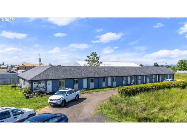 92424 HIGHWAY 99, Junction City, OR 97448