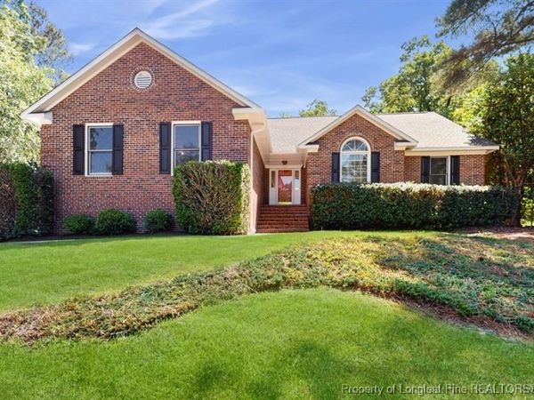 6976 Kings Lynn Loop, Fayetteville, NC 28304