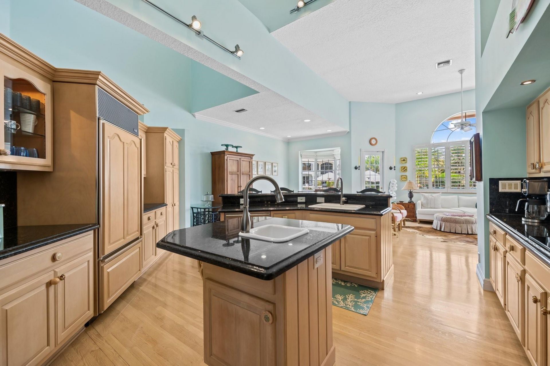 2342 NE 26th Street, Lighthouse Point, FL 33064 Photo