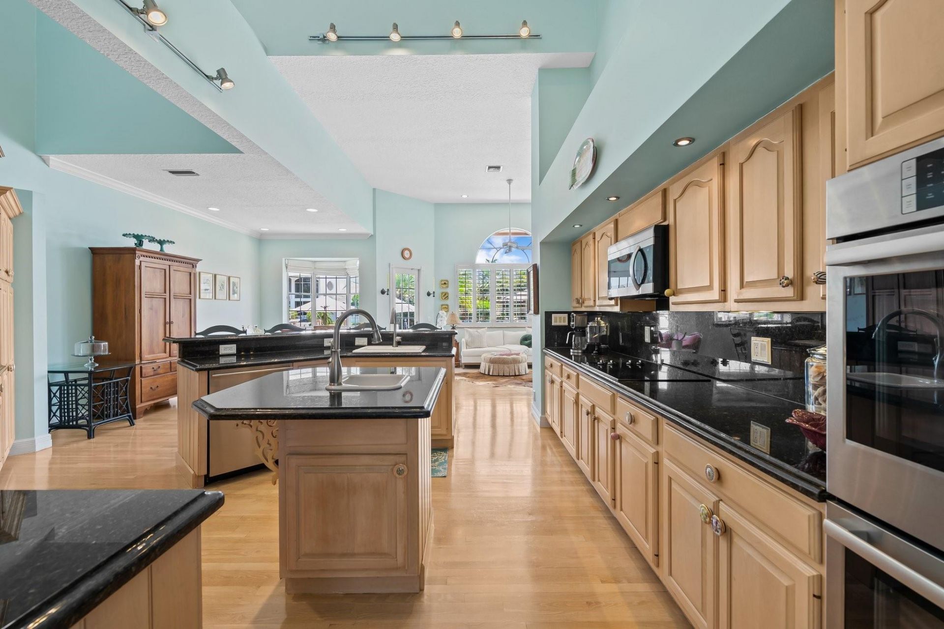 2342 NE 26th Street, Lighthouse Point, FL 33064 Photo