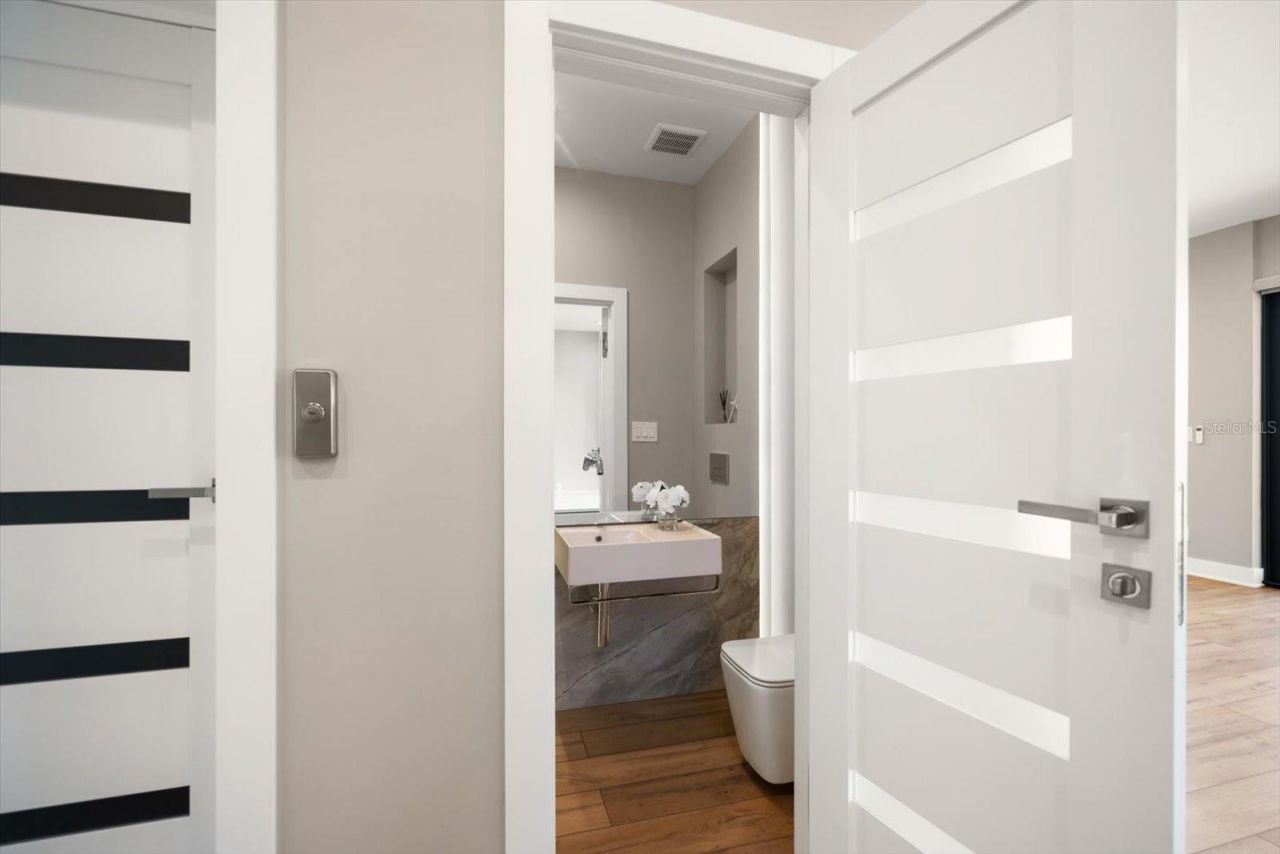 16047 Redington Drive, Redington Beach, FL 33708 Photo