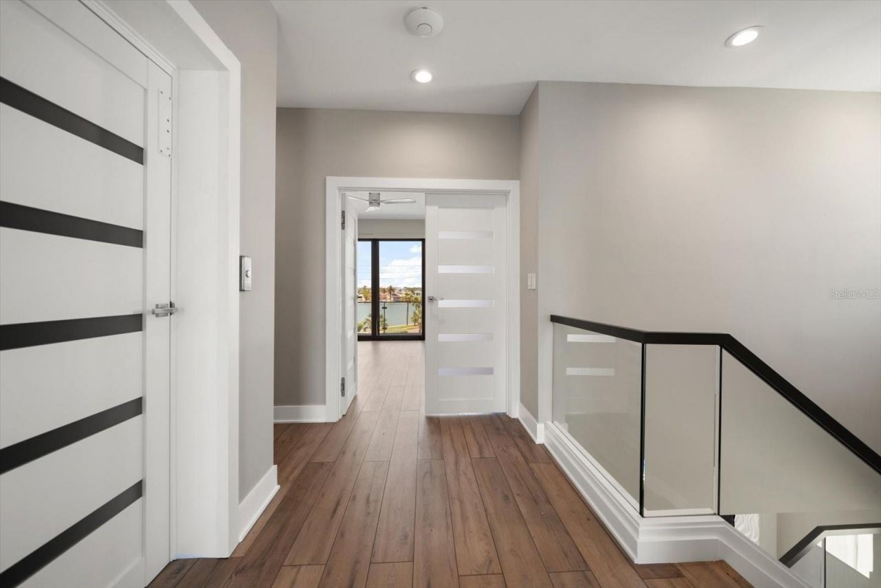 16047 Redington Drive, Redington Beach, FL 33708 Photo