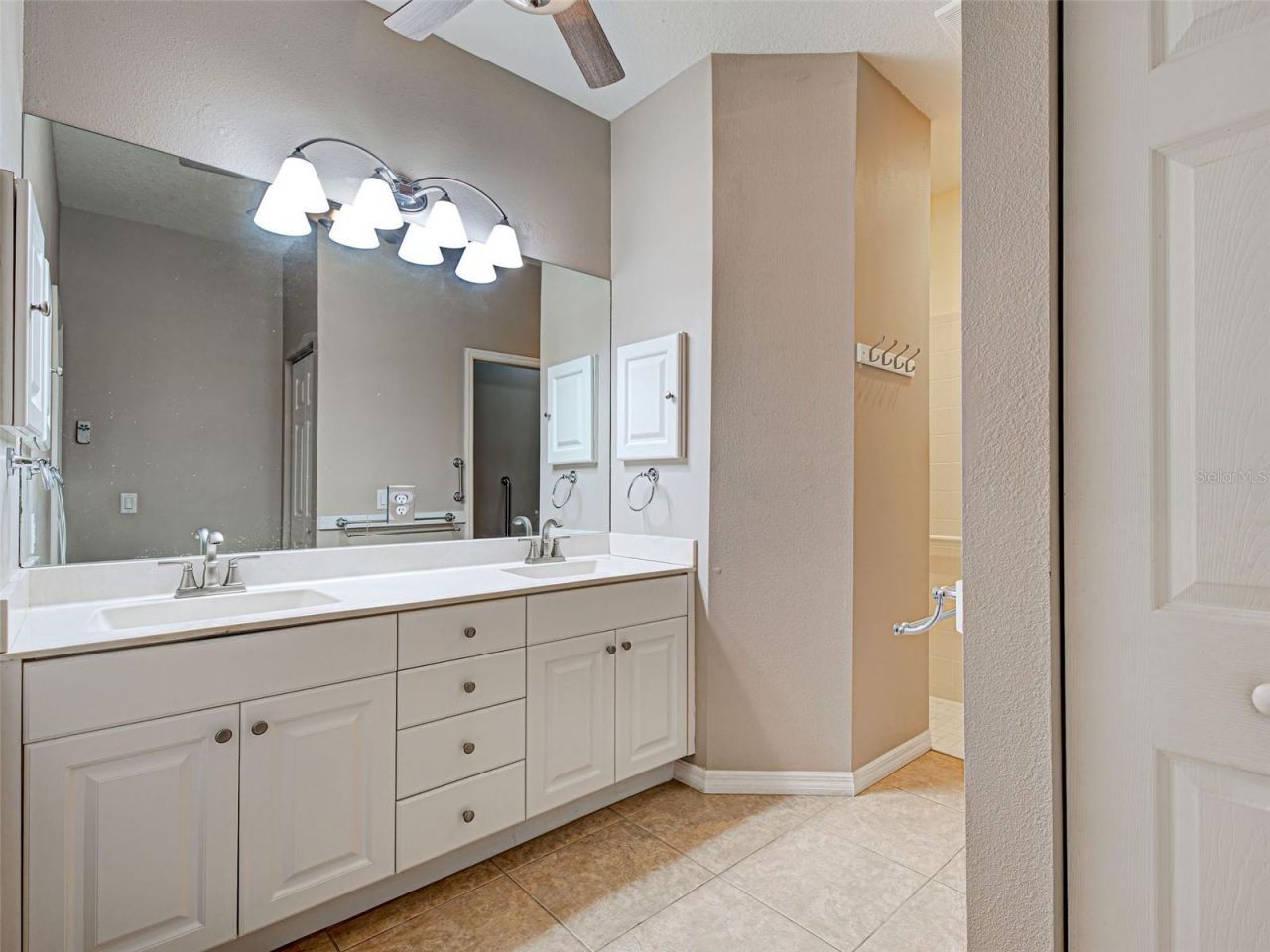 912 Barclay Court, Venice, FL 34293 Photo