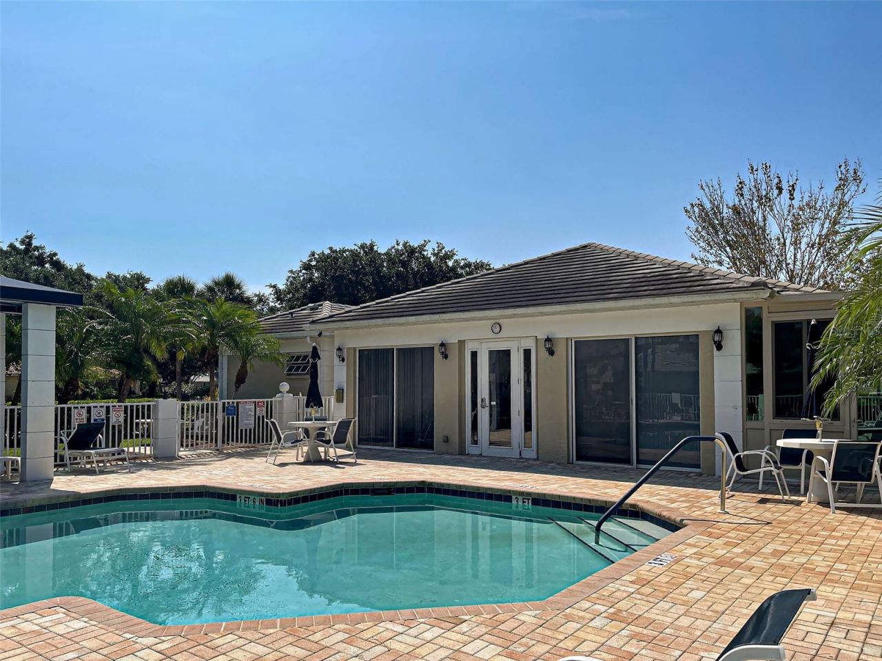 912 Barclay Court, Venice, FL 34293 Photo
