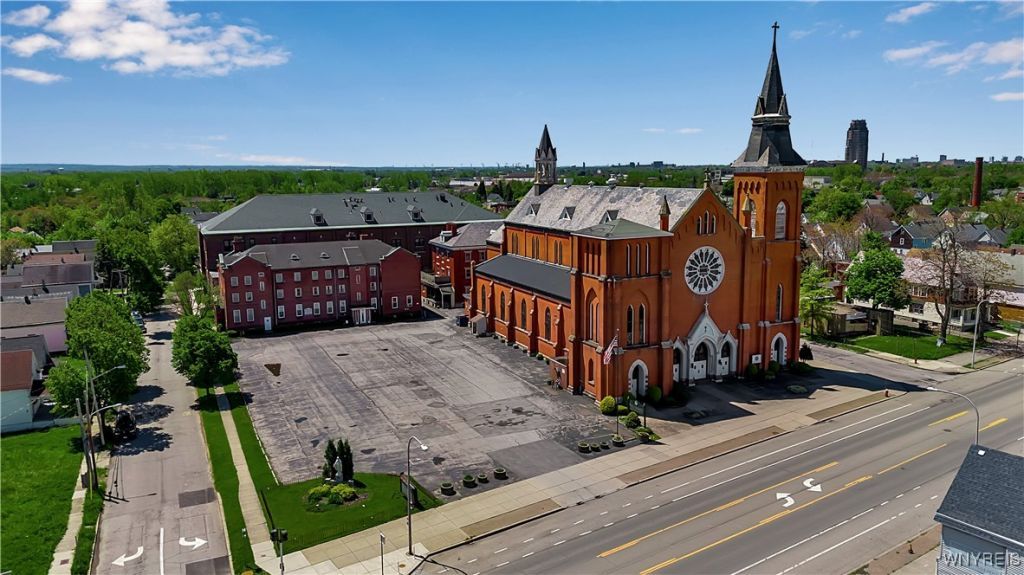 101 Swinburne Street, Buffalo, NY 14212 Main Photo