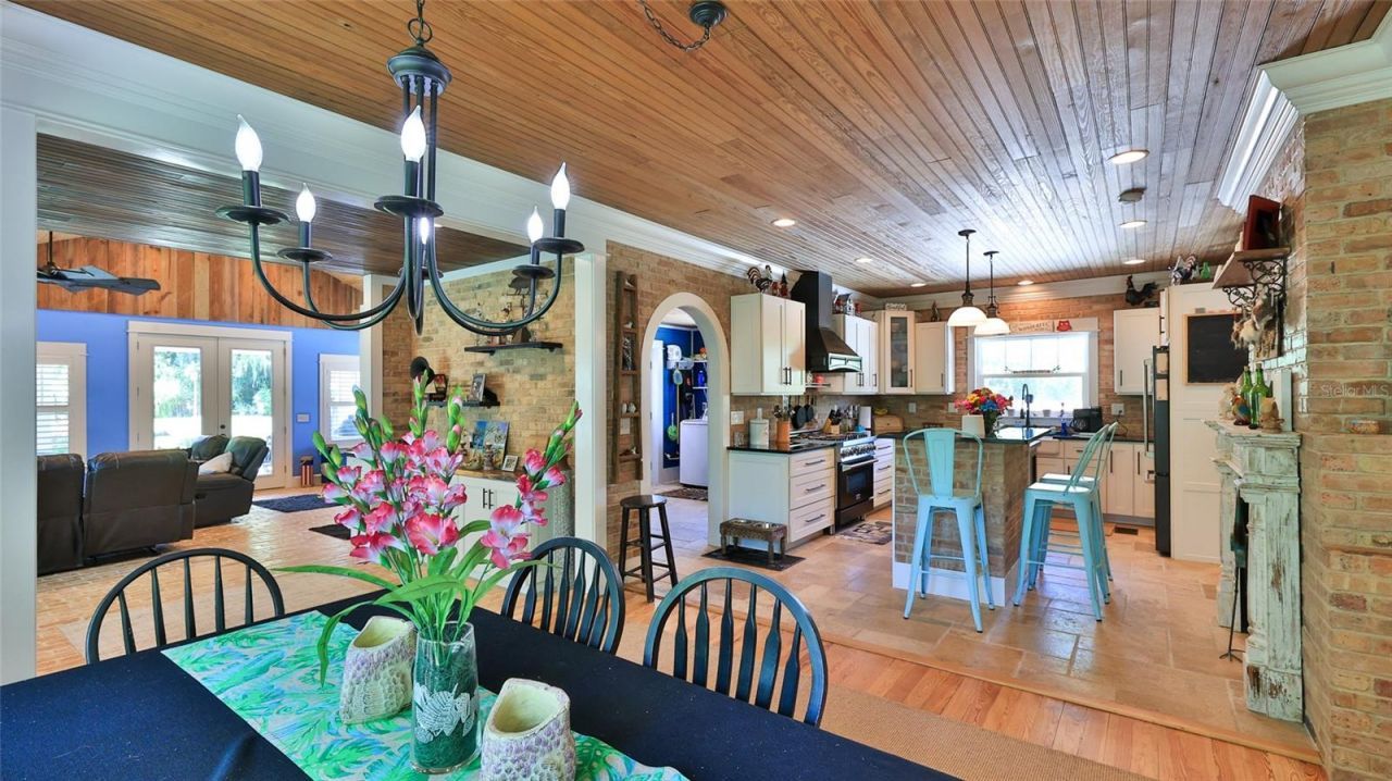 508 Faulkner Street, New Smyrna Beach, FL 32168 Photo