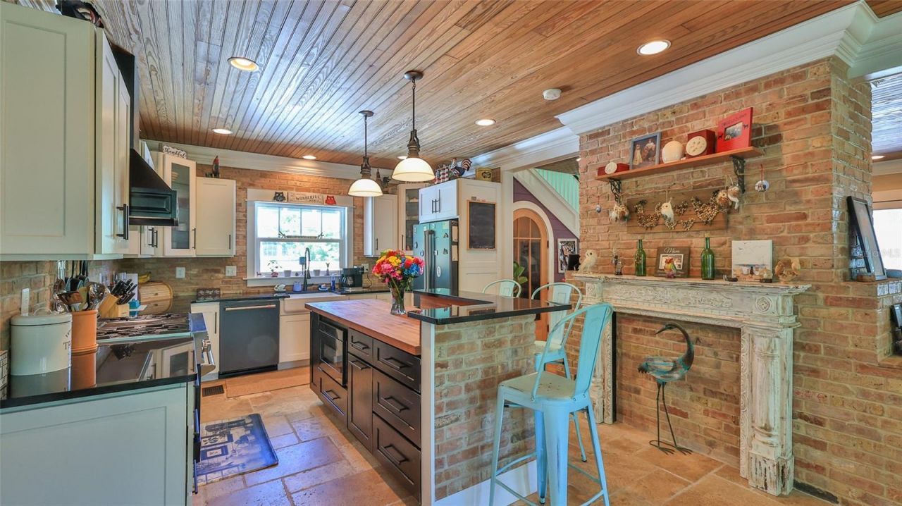 508 Faulkner Street, New Smyrna Beach, FL 32168 Photo