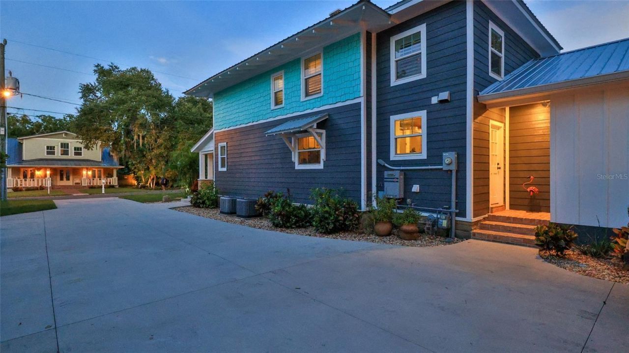 508 Faulkner Street, New Smyrna Beach, FL 32168 Photo