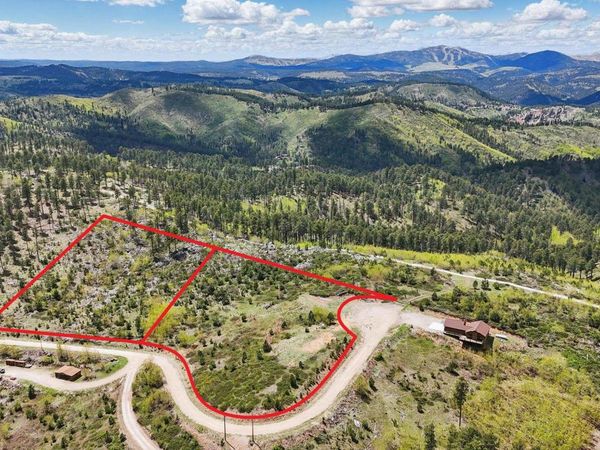 21125 Tahencala Court, Sturgis, SD 57785