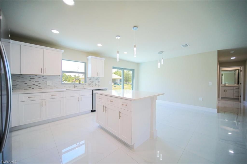 1895 Weldon Ave, Lehigh Acres, FL 33972 Photo