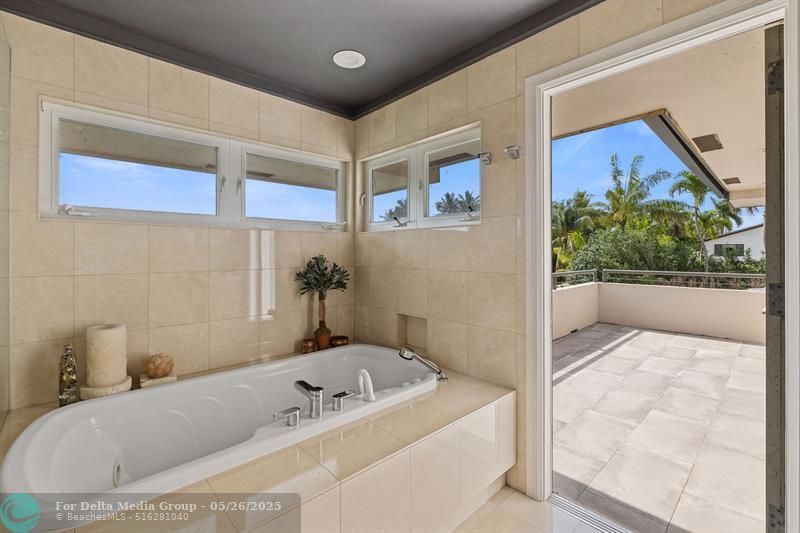 3150 N 35th Street, Hollywood, FL 33021 Photo