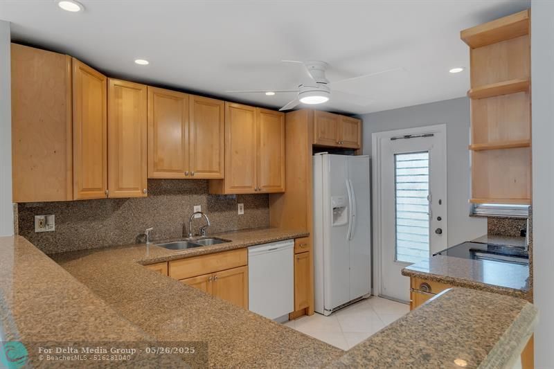 750 N Ocean Boulevard, Unit 408, Pompano Beach, FL 33062 Photo