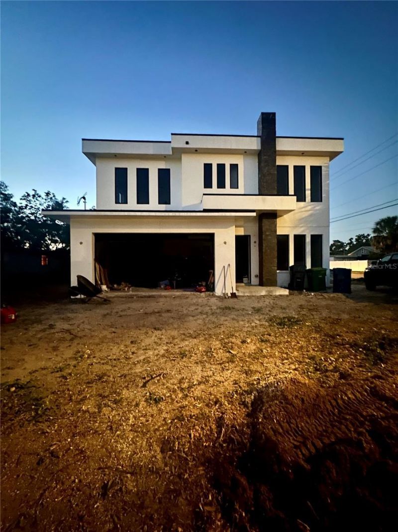 4101 W Mango Avenue, Tampa, FL 33616 Main Photo