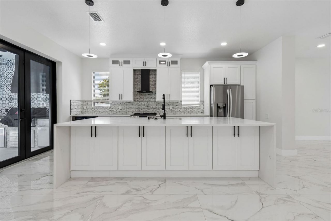 4101 W Mango Avenue, Tampa, FL 33616 Photo