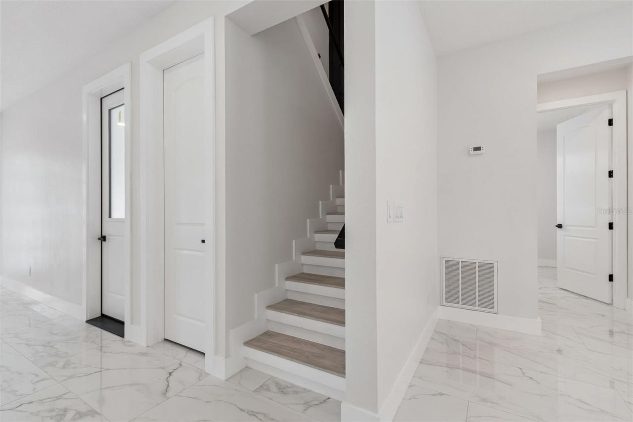 4101 W Mango Avenue, Tampa, FL 33616 Photo