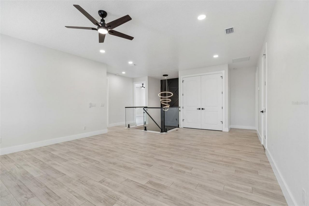 4101 W Mango Avenue, Tampa, FL 33616 Photo