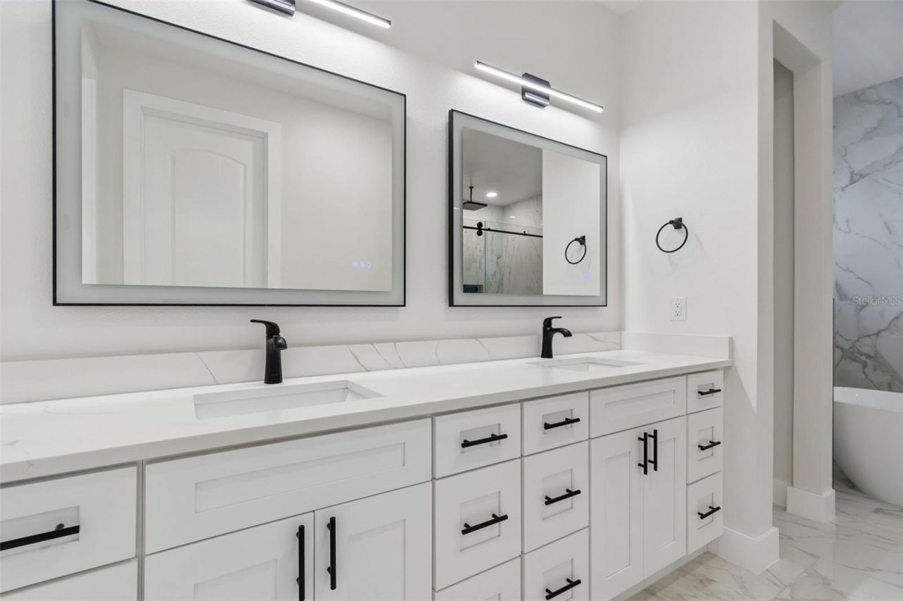 4101 W Mango Avenue, Tampa, FL 33616 Photo