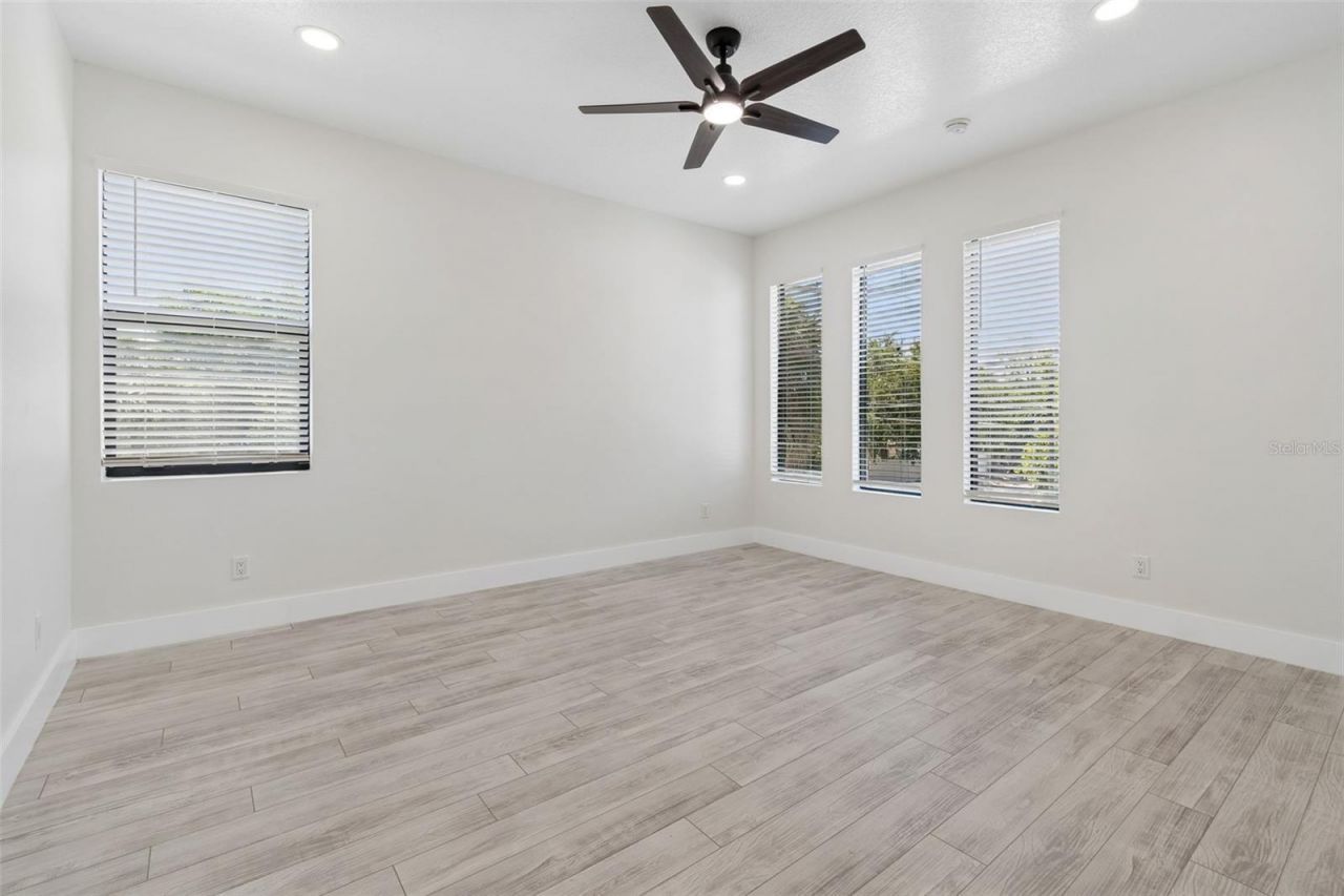 4101 W Mango Avenue, Tampa, FL 33616 Photo