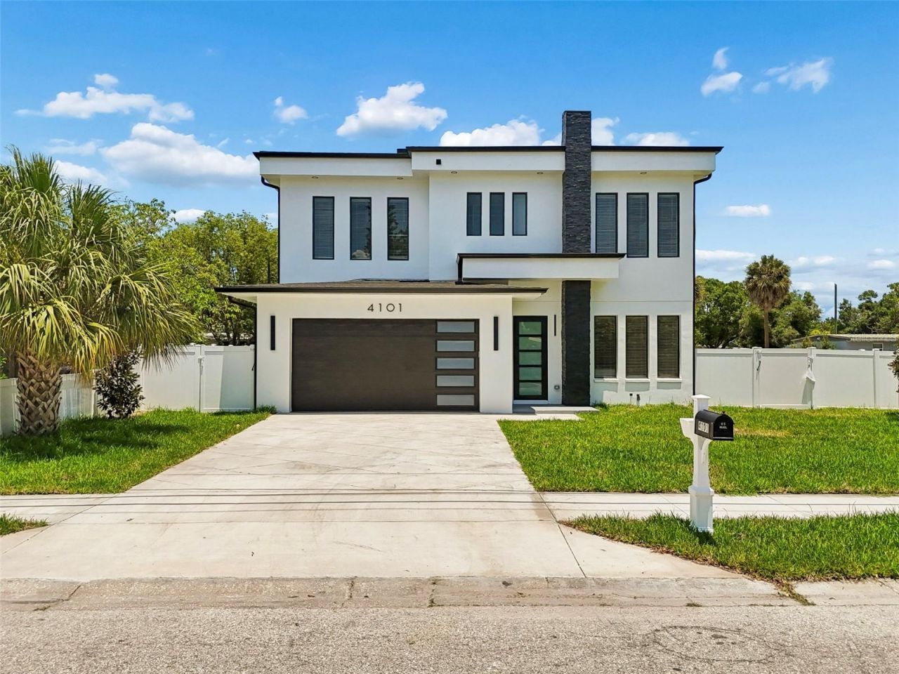 4101 W Mango Avenue, Tampa, FL 33616 Photo
