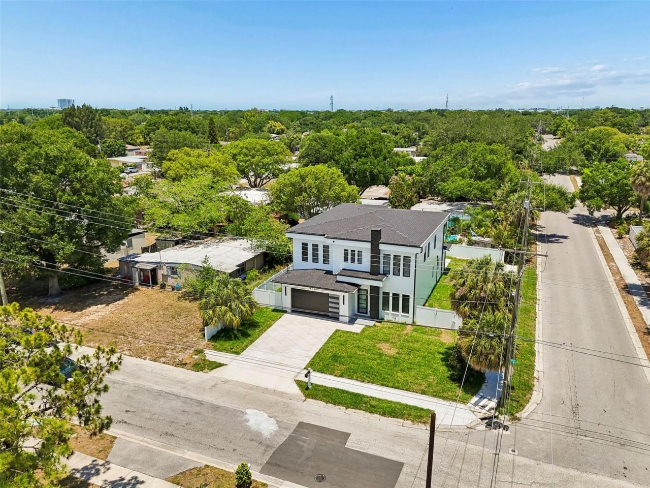 4101 W Mango Avenue, Tampa, FL 33616 Photo