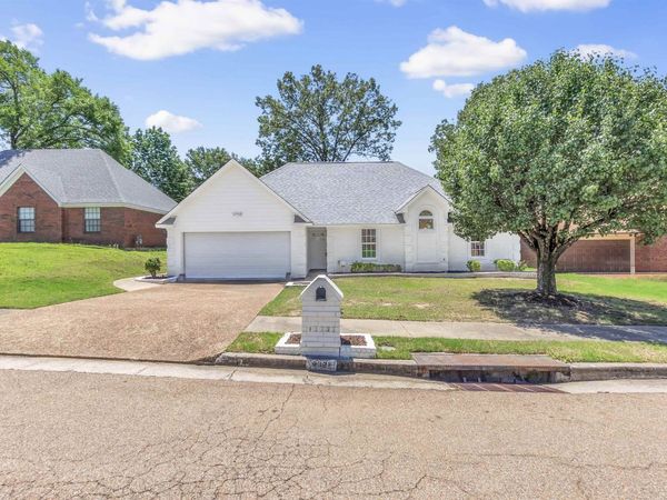 7321 STONINGTON DR, Memphis, TN 38125