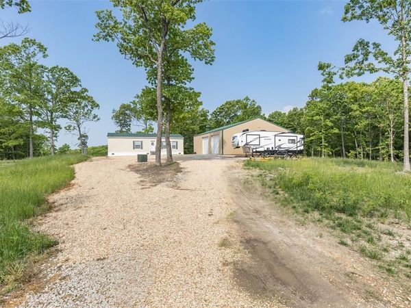 17760 Goose Creek Rd, Sullivan, MO 63080