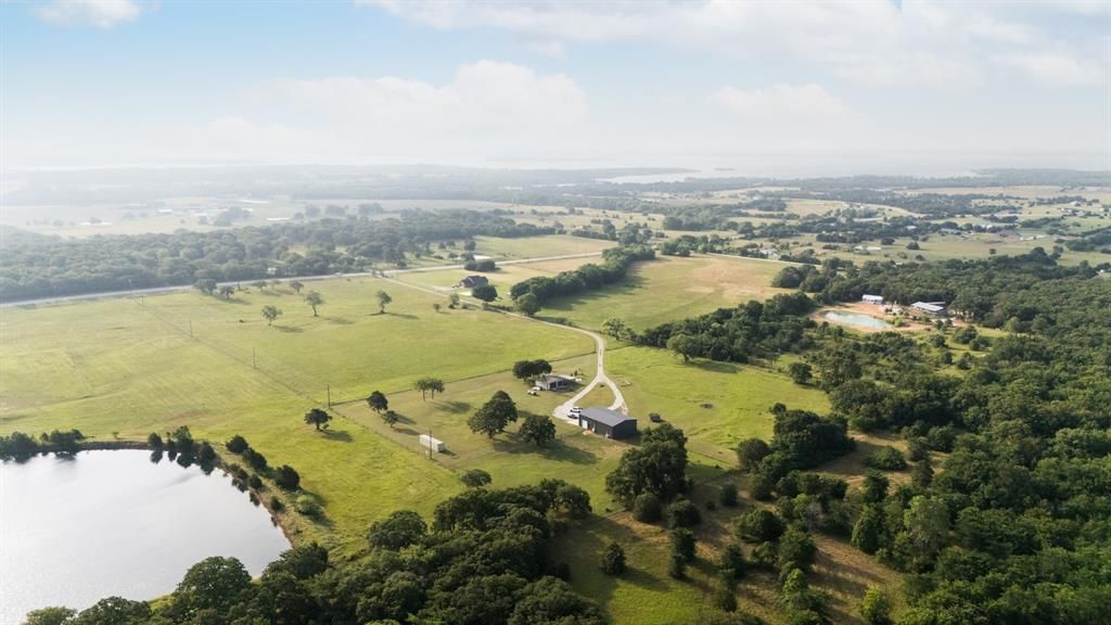 14293 S Fm 372, Valley View, TX 76272 Main Photo