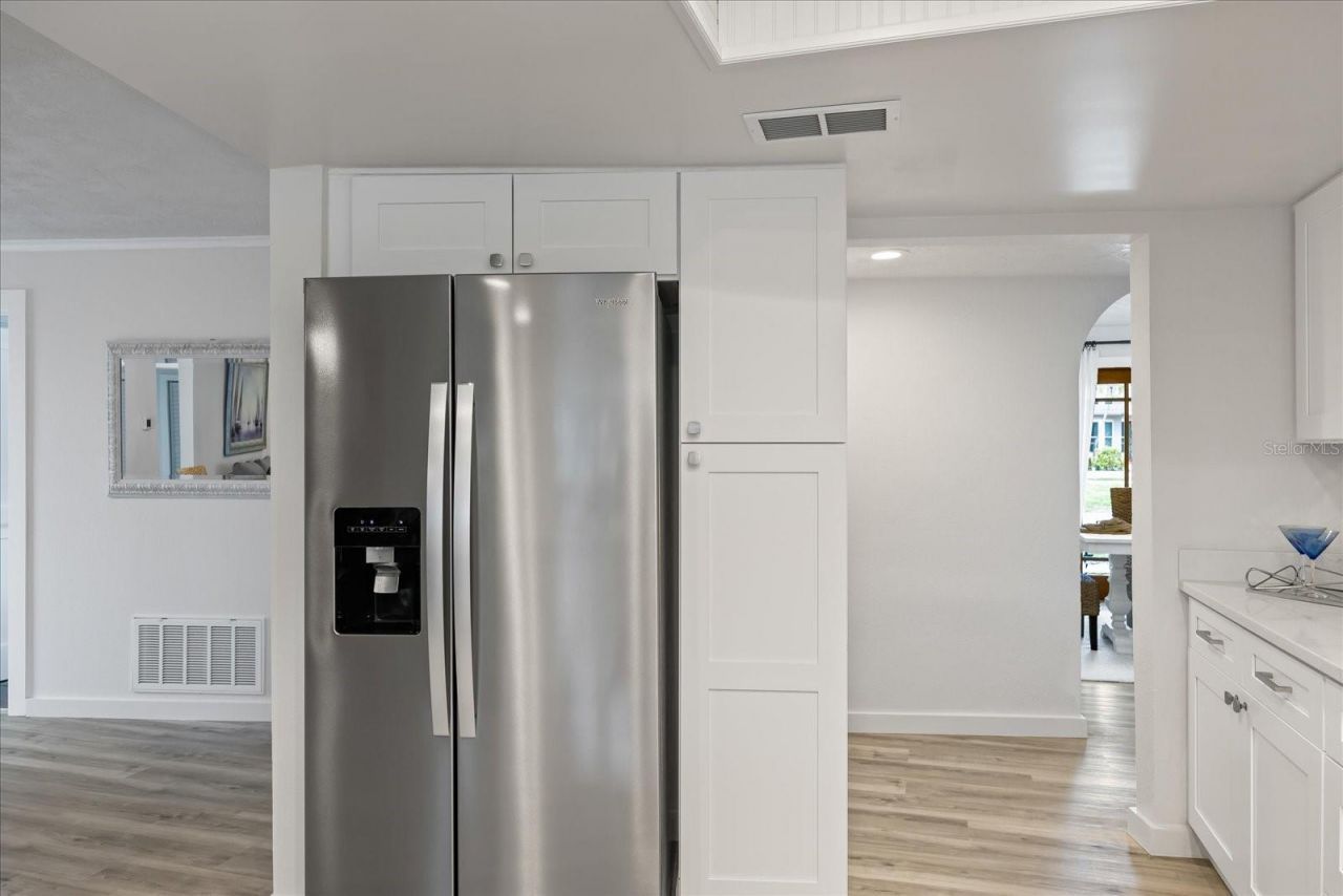 2900 Sandpiper Place, Clearwater, FL 33762 Photo