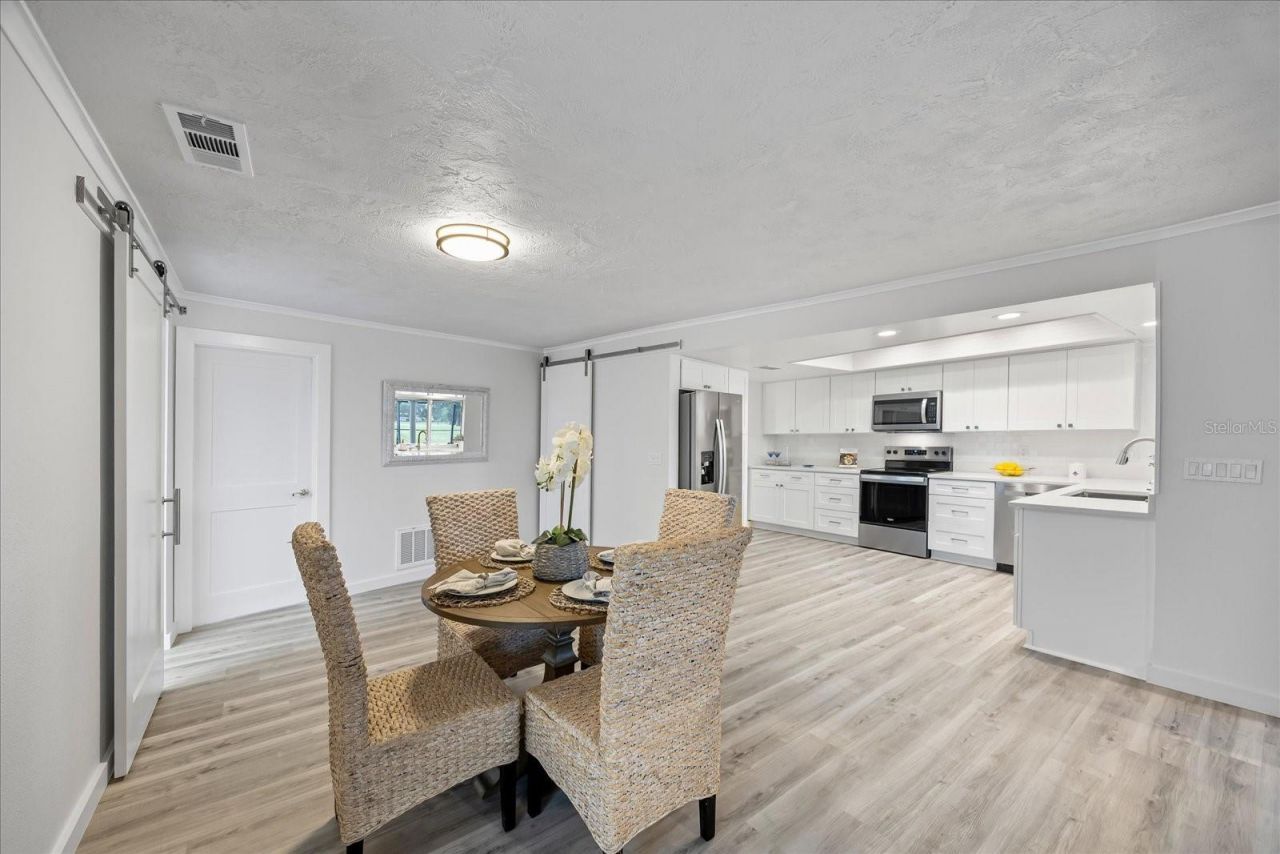 2900 Sandpiper Place, Clearwater, FL 33762 Photo