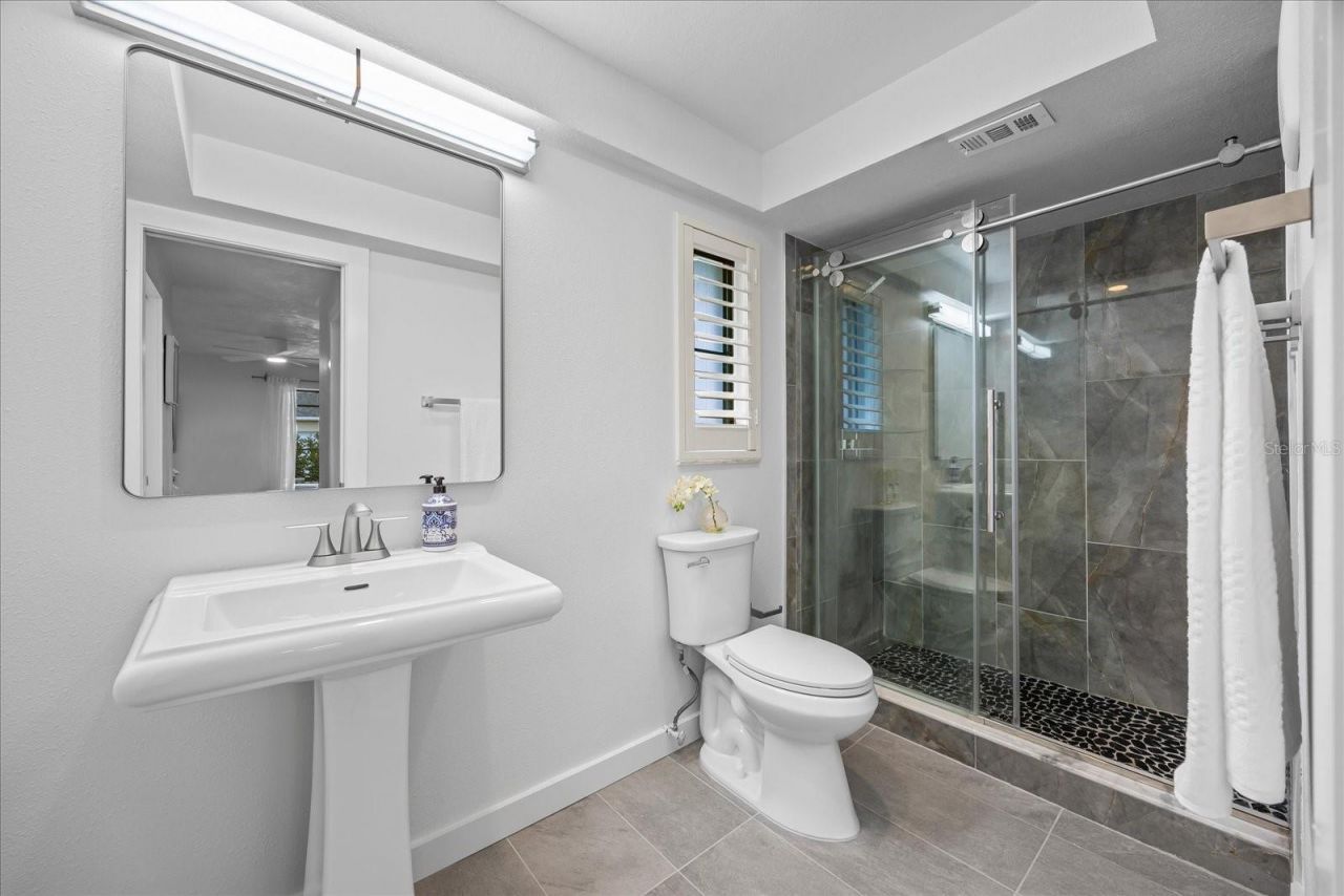 2900 Sandpiper Place, Clearwater, FL 33762 Photo