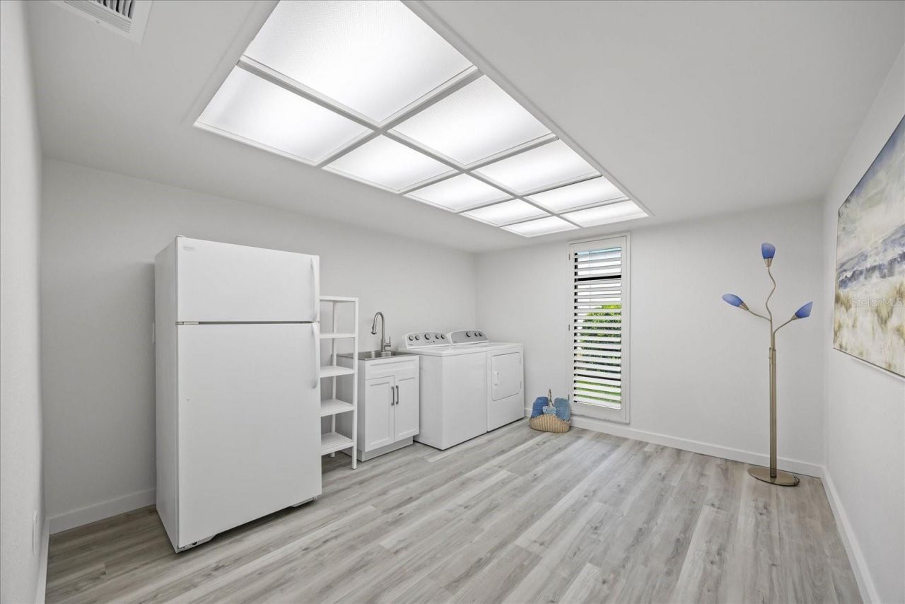 2900 Sandpiper Place, Clearwater, FL 33762 Photo