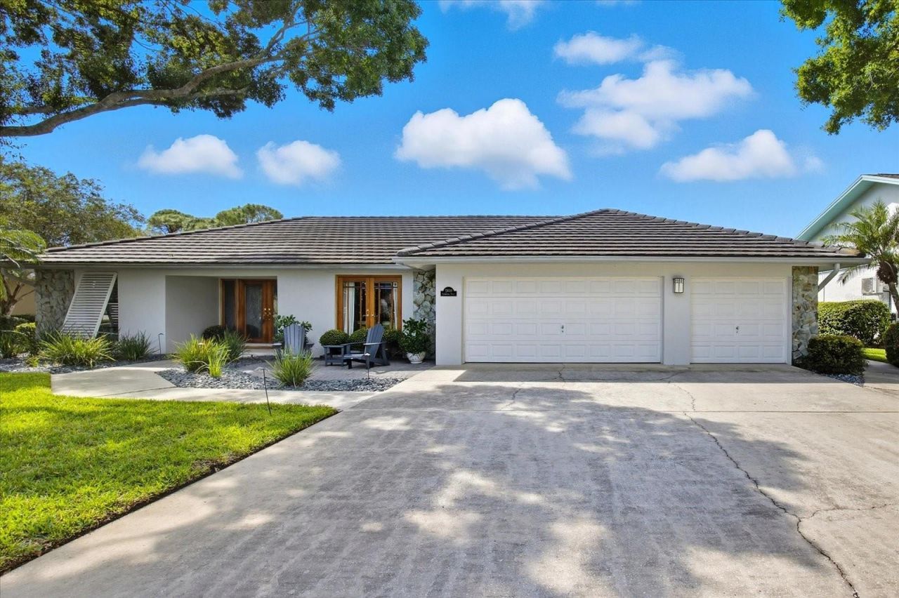 2900 Sandpiper Place, Clearwater, FL 33762 Photo