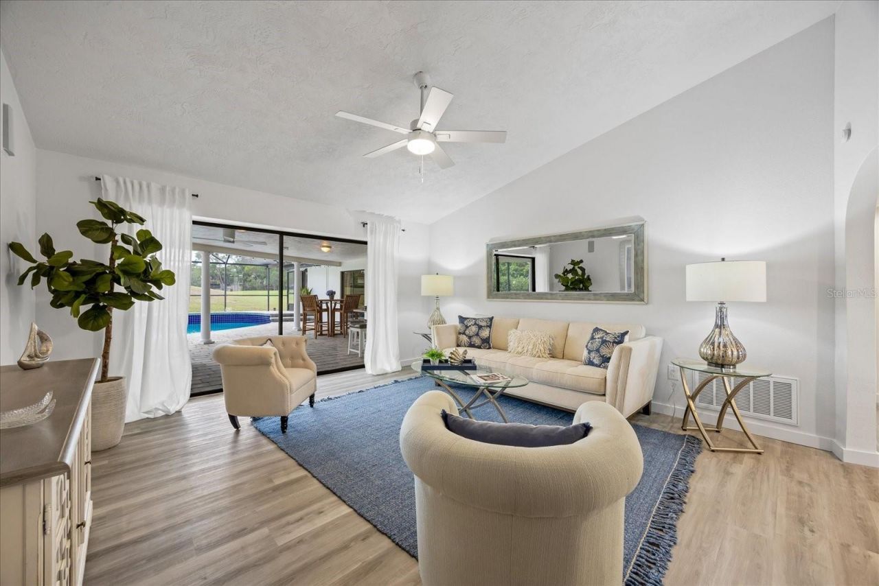 2900 Sandpiper Place, Clearwater, FL 33762 Photo