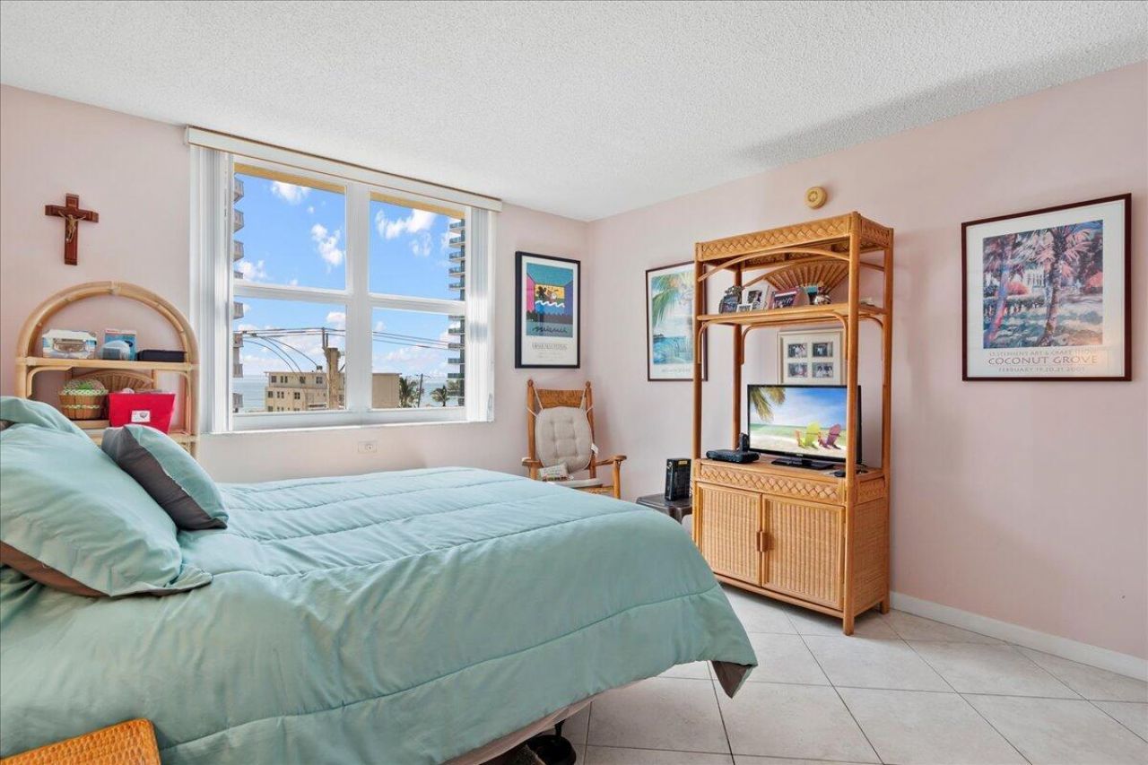 1009 N Ocean Boulevard, Unit 510, Pompano Beach, FL 33062 Photo