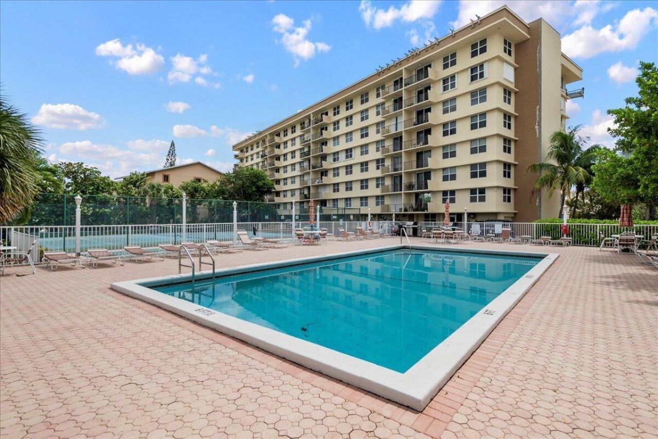 1009 N Ocean Boulevard, Unit 510, Pompano Beach, FL 33062 Photo