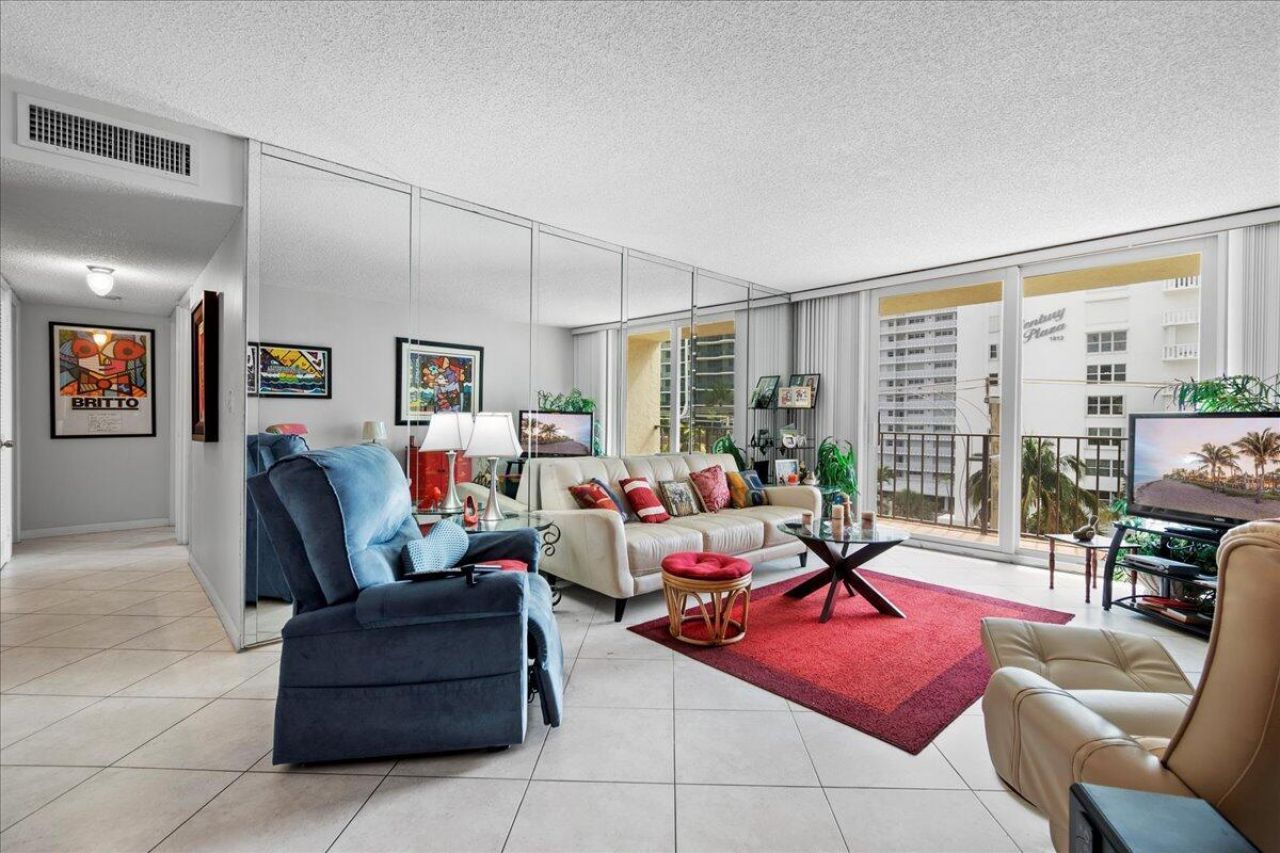 1009 N Ocean Boulevard, Unit 510, Pompano Beach, FL 33062 Photo
