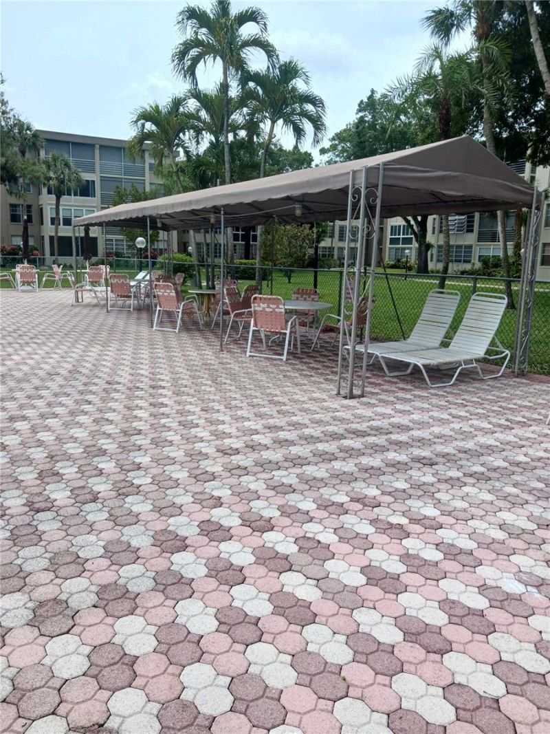 2901 NW 48th Avenue, Unit 367, Lauderdale Lakes, FL 33313 Photo