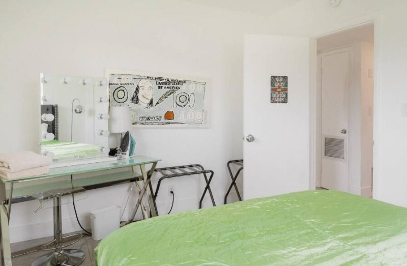 20515 Highland Lakes Boulevard, Miami, FL 33179 Photo