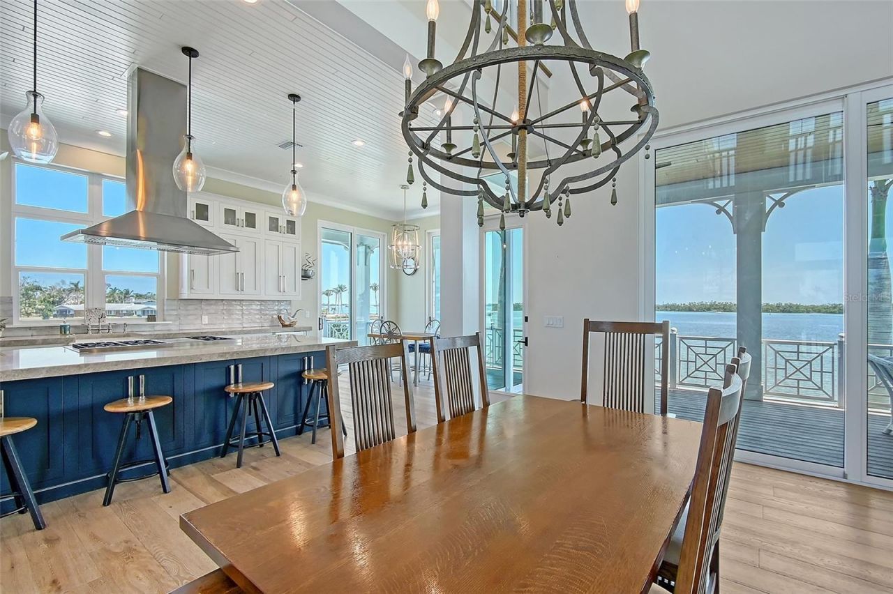 630 De Narvaez Drive, Longboat Key, FL 34228 Photo