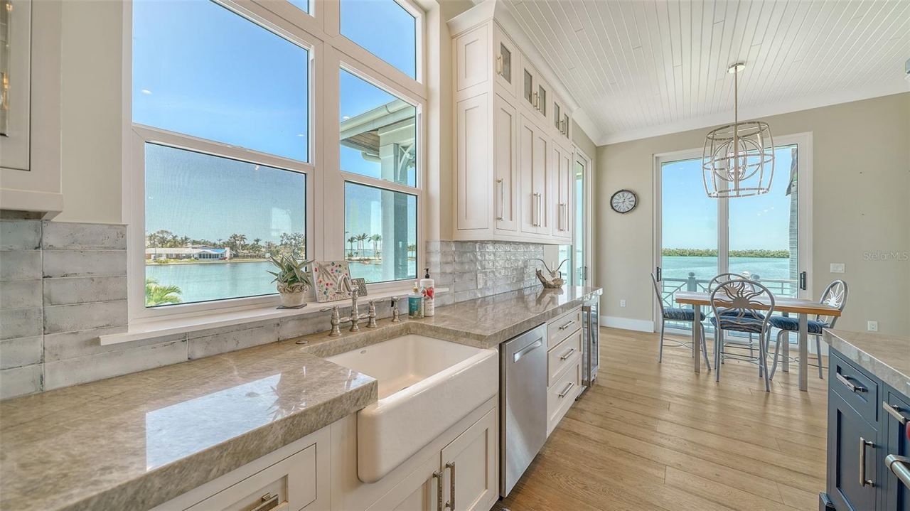 630 De Narvaez Drive, Longboat Key, FL 34228 Photo