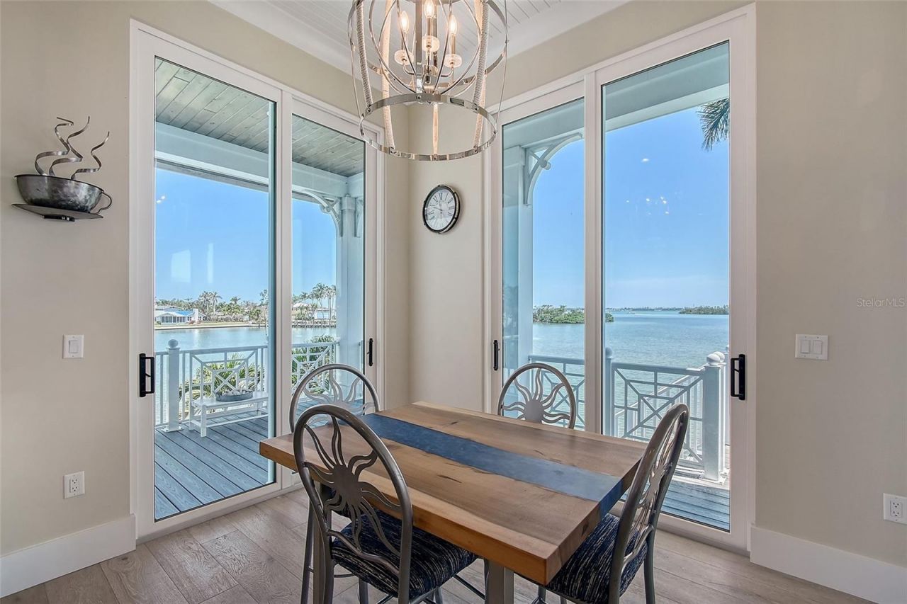 630 De Narvaez Drive, Longboat Key, FL 34228 Photo
